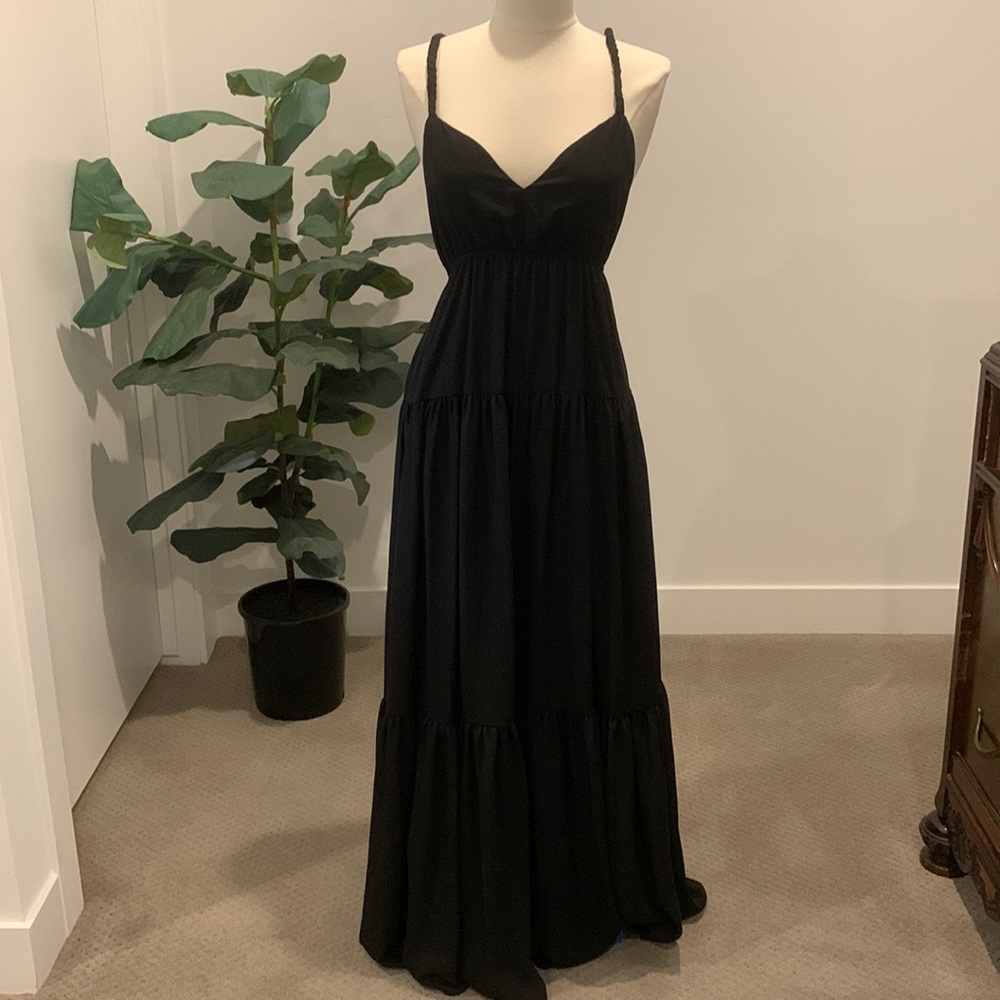 Black Lulus maxi dress with open back.